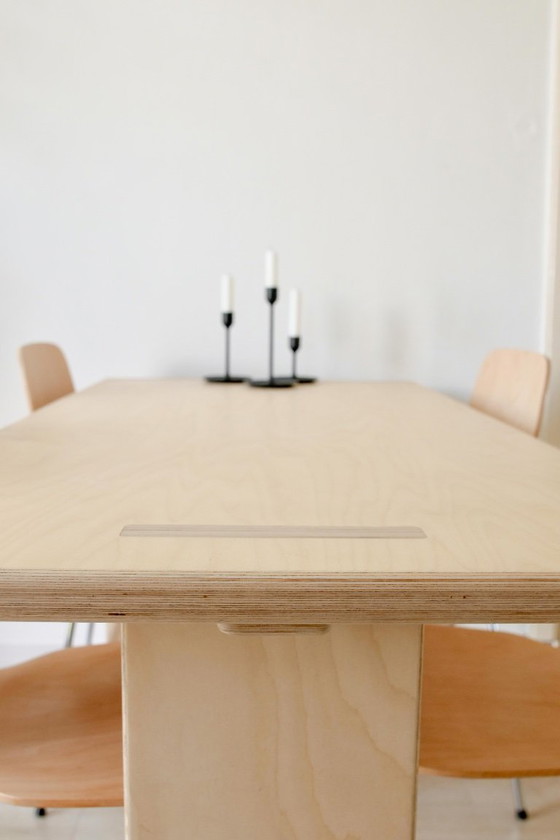 Image 1 of Table design - Contreplaqué de bouleau
