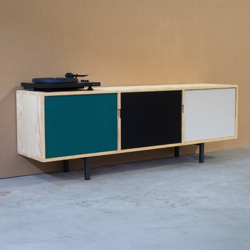 Credenza in compensato/compensato - realizzata a mano