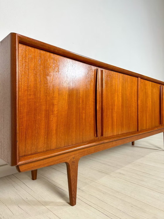Image 1 of Minimalistic Timeless Danish Design Teak Sideboard 60s