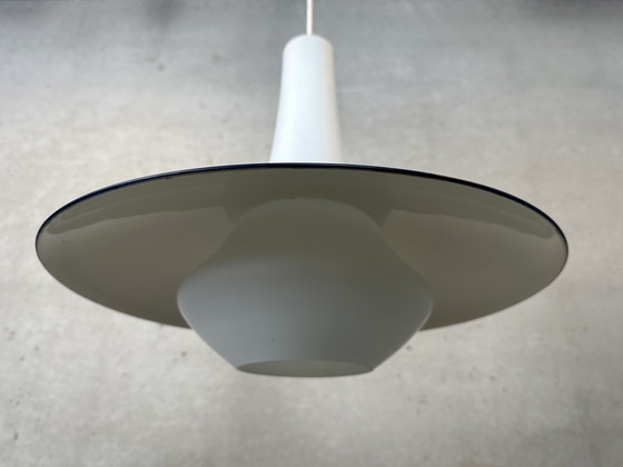 Image 1 of Vintage 1950’s Scandinavische hanglamp - opaline