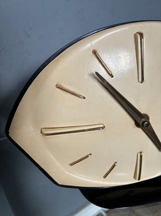 Orologio da camino Prim in bachelite, orologio occhio di gatto cecoslovacco anni '50, Plastica, Nero, 1950 (foto 2 di 7)