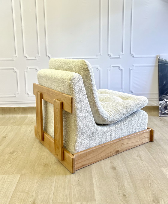 Image 1 of Brutalistische vintage eiken fauteuil – ecru bouclé stof