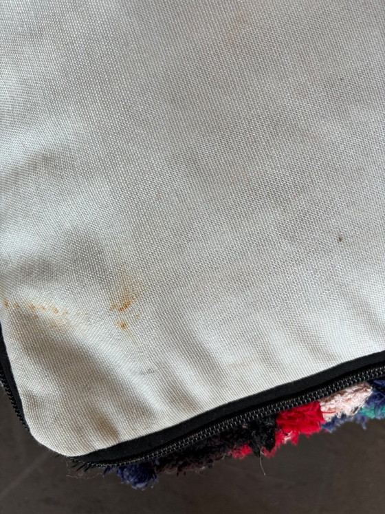 Vintage Marokkaanse Boucherouite Vloerkleed Poef – 70 × 70 × 40 cm – Kussentjes, Textile, Wool (photo 8 of 8)