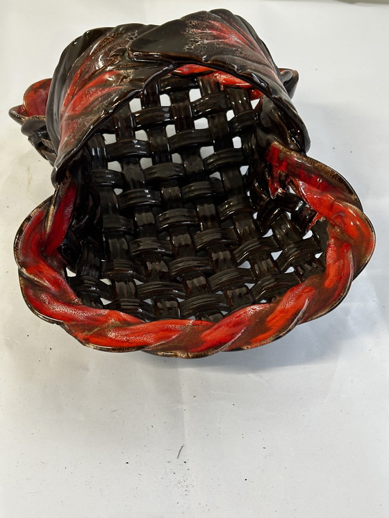 Image 1 of Cesto di frutta - Centrotavola a forma di cesto in ceramica di Vallauris 