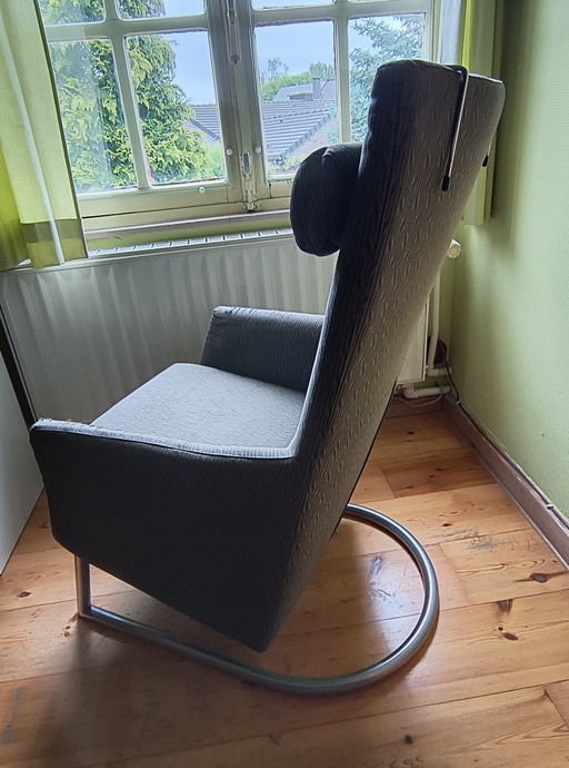 A pair of MONTIS MADONNA armchairs