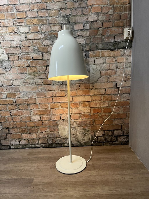 Fritz Hansen Caravaggio Lampadaire – Blanc | Cecilie Manz