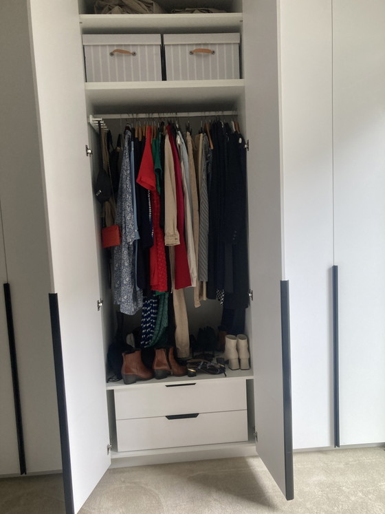Image 1 of Maßgeschneiderter Kleiderschrank von Vlugt