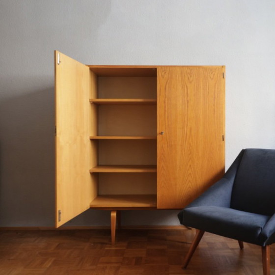 Image 1 of ❤️Hellerau Cultural Furniture linnenkast Franz Ehrlich serie 427 DDR midden 20e eeuw Bauhaus GERESTAUREERD