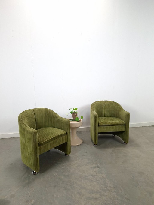 Set groene cocktail stoelen met chromen wielen