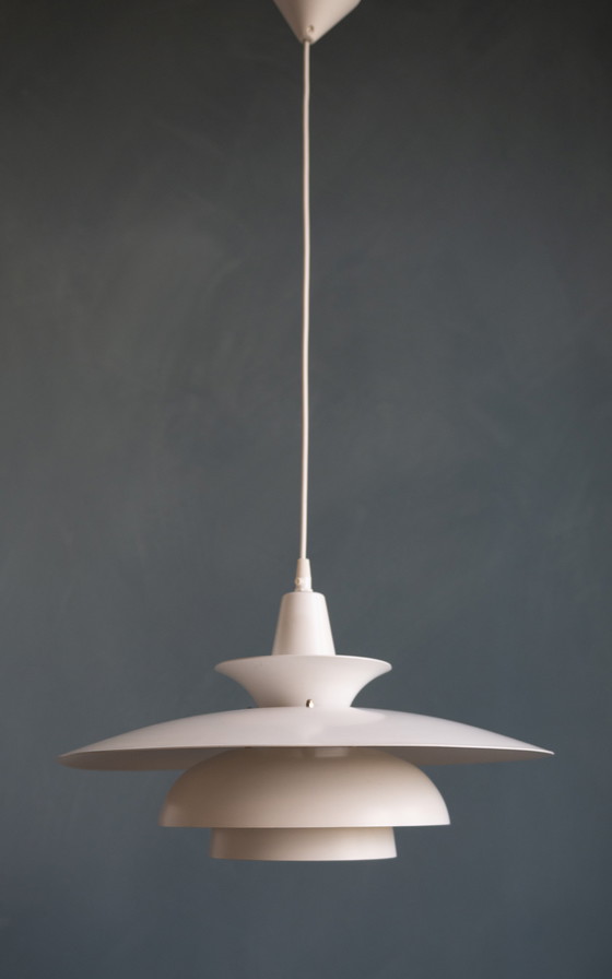 Image 1 of Witte Junge Roma Deense Design Hanglamp