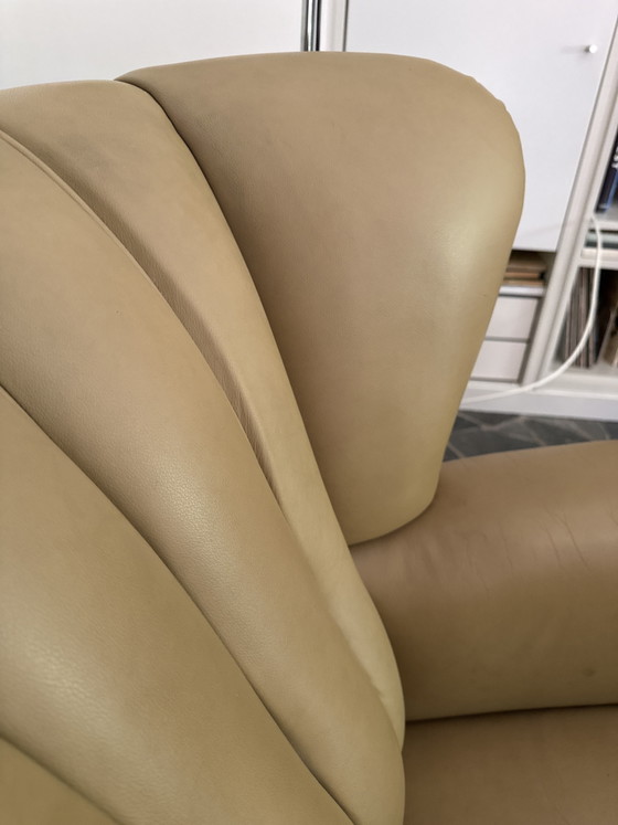 Poltrona English Club in pelle di vitello. – Poltrone, Wood, Calfskin (photo 5 of 7)