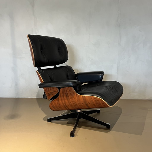 Vitra Eames lounge chair incl. ottoman - santos palissander XL