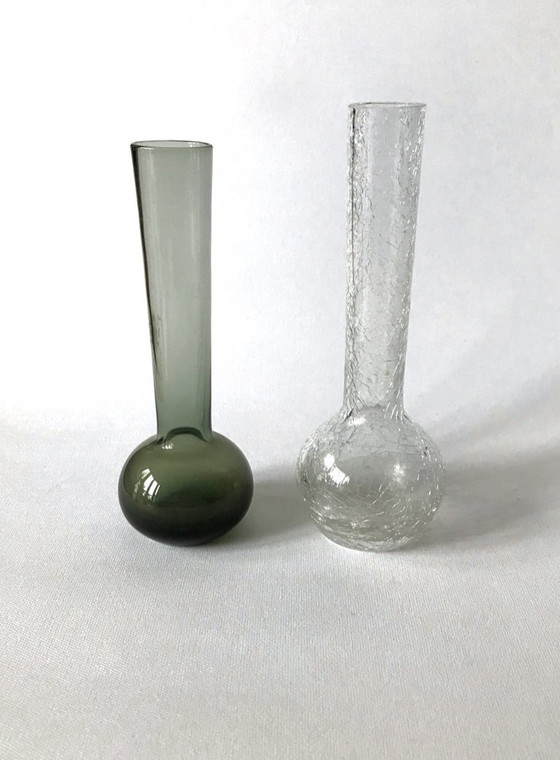 Image 1 of Paire de petits vases en verre vintage et charmants