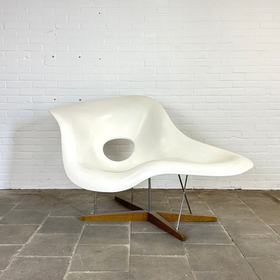 Image 1 of Vitra La Chaise Sessel Ikonisches Design von Charles & Ray Eames