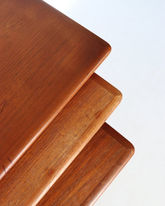 Vintage Danish teak nesting tables – Side tables, Wood (photo 8 of 12)