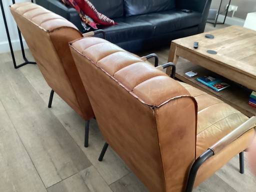 2 poltrone in pelle in vendita