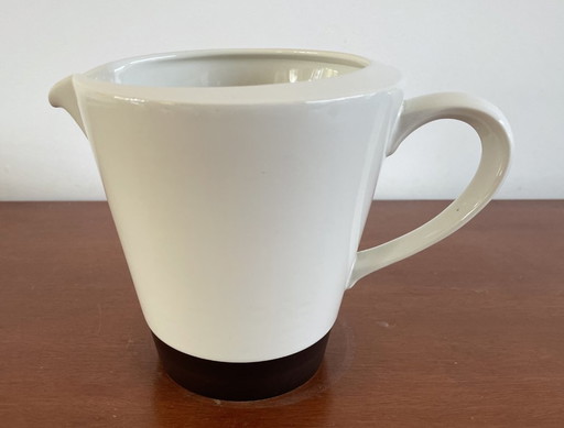 Frischer Edamer (Milch) – Krugservice, Jubilant Design W.H. De Vries