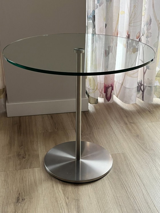 Image 1 of Beistelltisch BN2 mit transparenter Glasplatte.