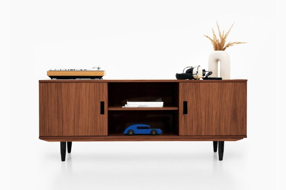 Image 1 of Dressoir gebeitst teak T-S15