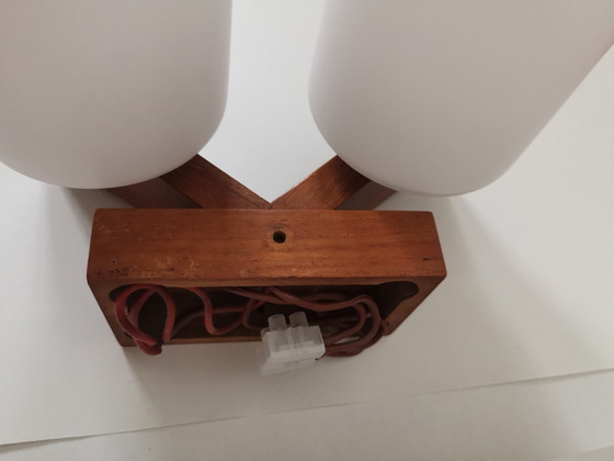 Image 1 of Coppia di lampade da parete vintage dal design danese Teak Uno e Östen Kristiansson