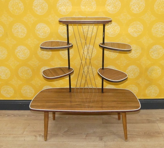 Image 1 of wunderschöne 70er 60er Jahre Blumenbank Etagere Resopal Teak Optik Deko Blumenhocker plant stand Retro Flowerstool vintage