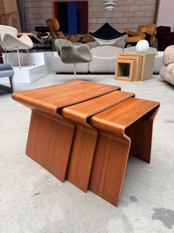 Vintage nesting tables by Grete Jalk – Bijzettafels, Wood (photo 7 of 10)