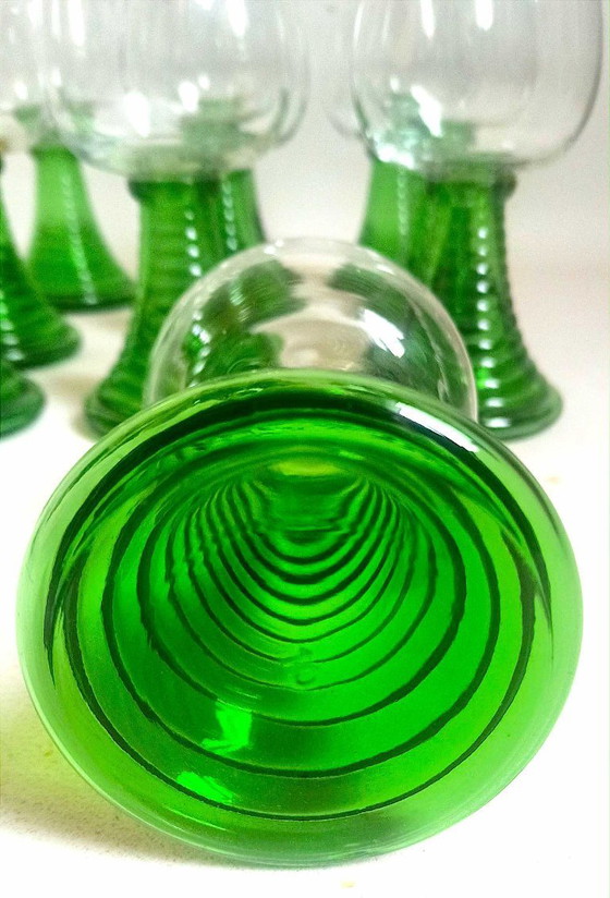 Image 1 of Set van 10 Roemer wijnglazen, 16 cm hoog.