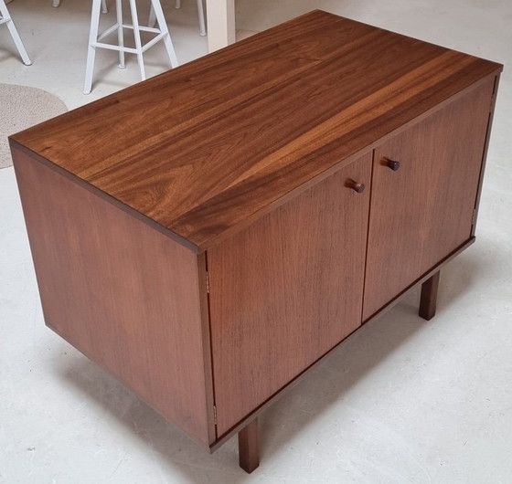 Image 1 of Schrank aus der Mitte des Jahrhunderts