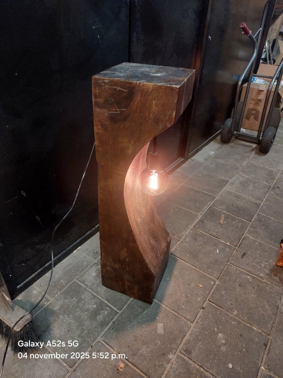 Image 1 of Suar wooden plant column/lamp