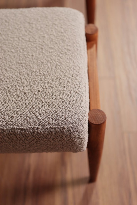 Image 1 of Lounge Chair and footrest Vintage Style Harbor Gray Bouclè Mid Century Design, 1960s