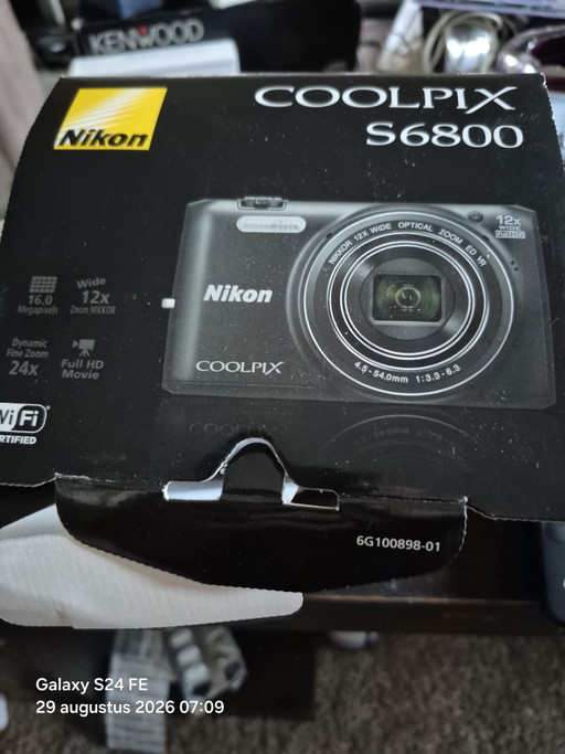 Nikon Coolpix S6800 – cadeaus, Plastic