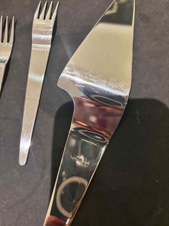 Image 1 of Servire un dessert Modernista Herdmar Portogallo