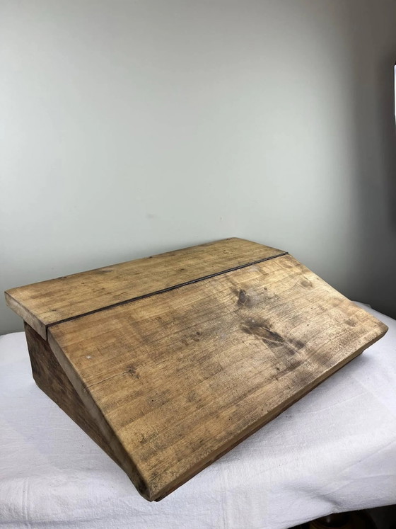 Escritorios de madera antiguo – Wood, Brutalist (photo 15 of 15)