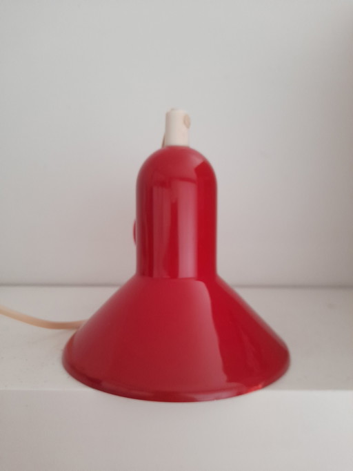 Lyskaer rote dänische 80er-Jahre-Wandleuchte mit Strahler