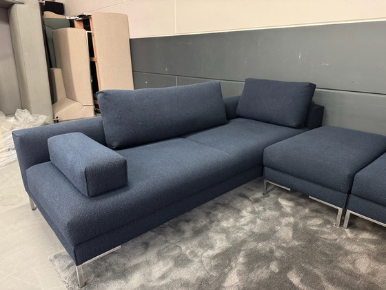 Image 1 of Design on Stock Aikon Lounge