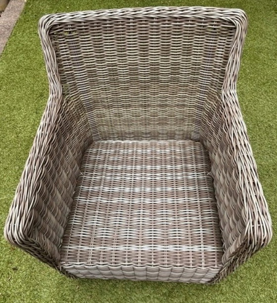 Beautiful wicker lounge set – Plastic (photo 8 of 13)