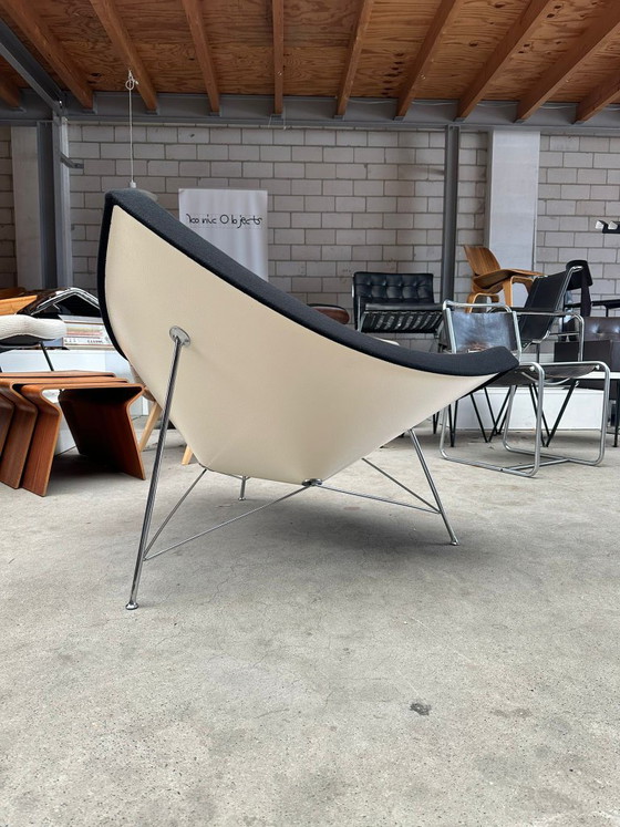 Vitra Coconut chair, George Nelson (stock:2) – Armchairs, Plastic, Textile (photo 3 of 7)