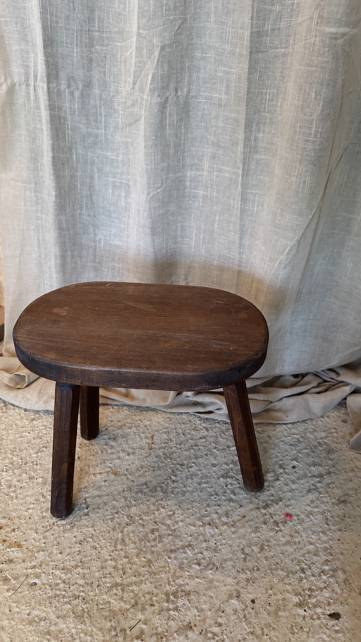Tabouret de fermier ovale