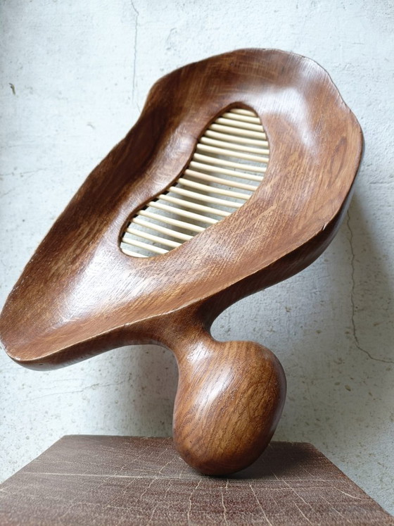 Geschnitztes Tablett aus massiver Eiche, organische Form – retroDom, Tischdekoration, Wood (photo 2 of 8)
