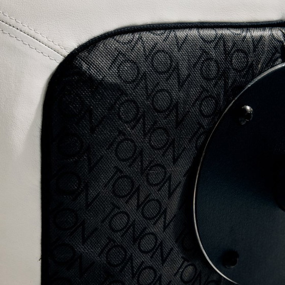 Image 1 of Sillón de cuero italiano MK11637 de Tonon