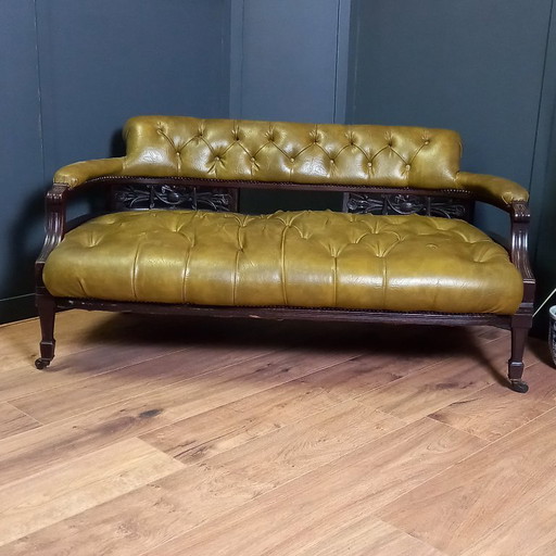 Sofá Chesterfield de dos plazas - Victoriano 1890-1910