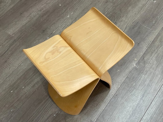 Image 1 of Vitra Butterfly