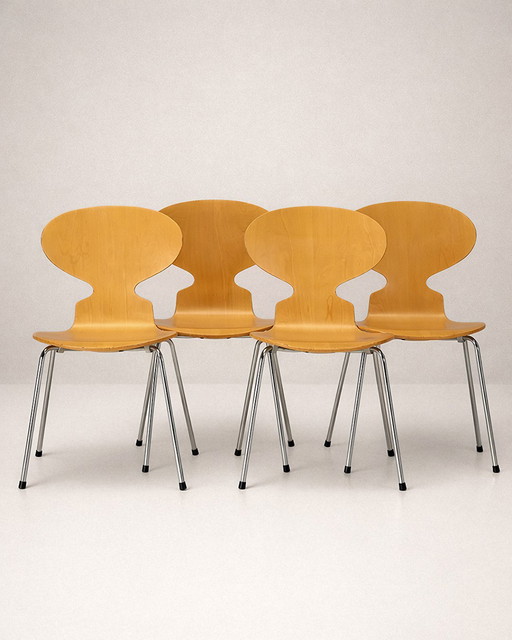 4 Arne Jacobsen Stühle ANT 3101 Fritz Hansen Edition 1986