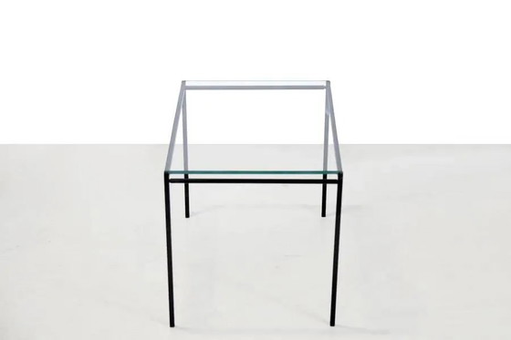 Black minimalist metal side table with glass top, 1960's – Vintage (photo 3 of 5)