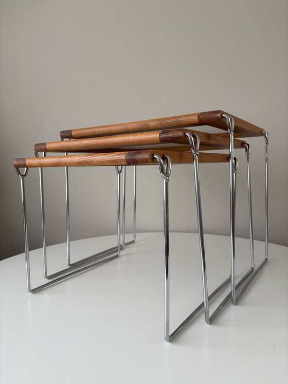Image 1 of Vintage Hyllinge Möbler Denemarken mimiset, nesting tables 