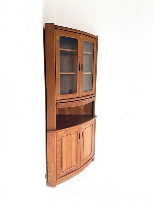 Vitrine d'angle vintage danoise en teck, Dyrlund '70s