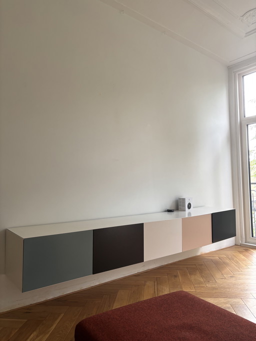 Pastoe Wall-Mounted Shelving Unit – Modern Minimalist Design