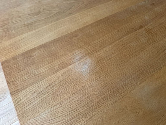 Image 1 of Leolux dining table