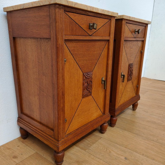 Image 1 of Set Vintage Art Deco nachtkastjes, bijzetkastjes marmer blad