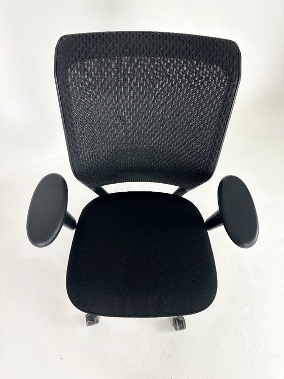 Image 1 of Vitra ID MESH Chair